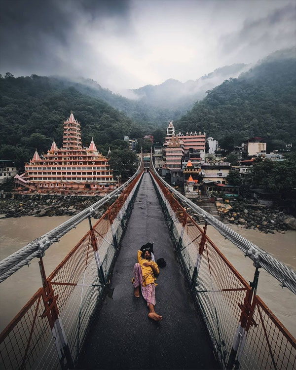 listing-details-carousel