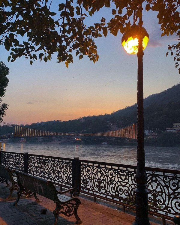 listing-details-carousel